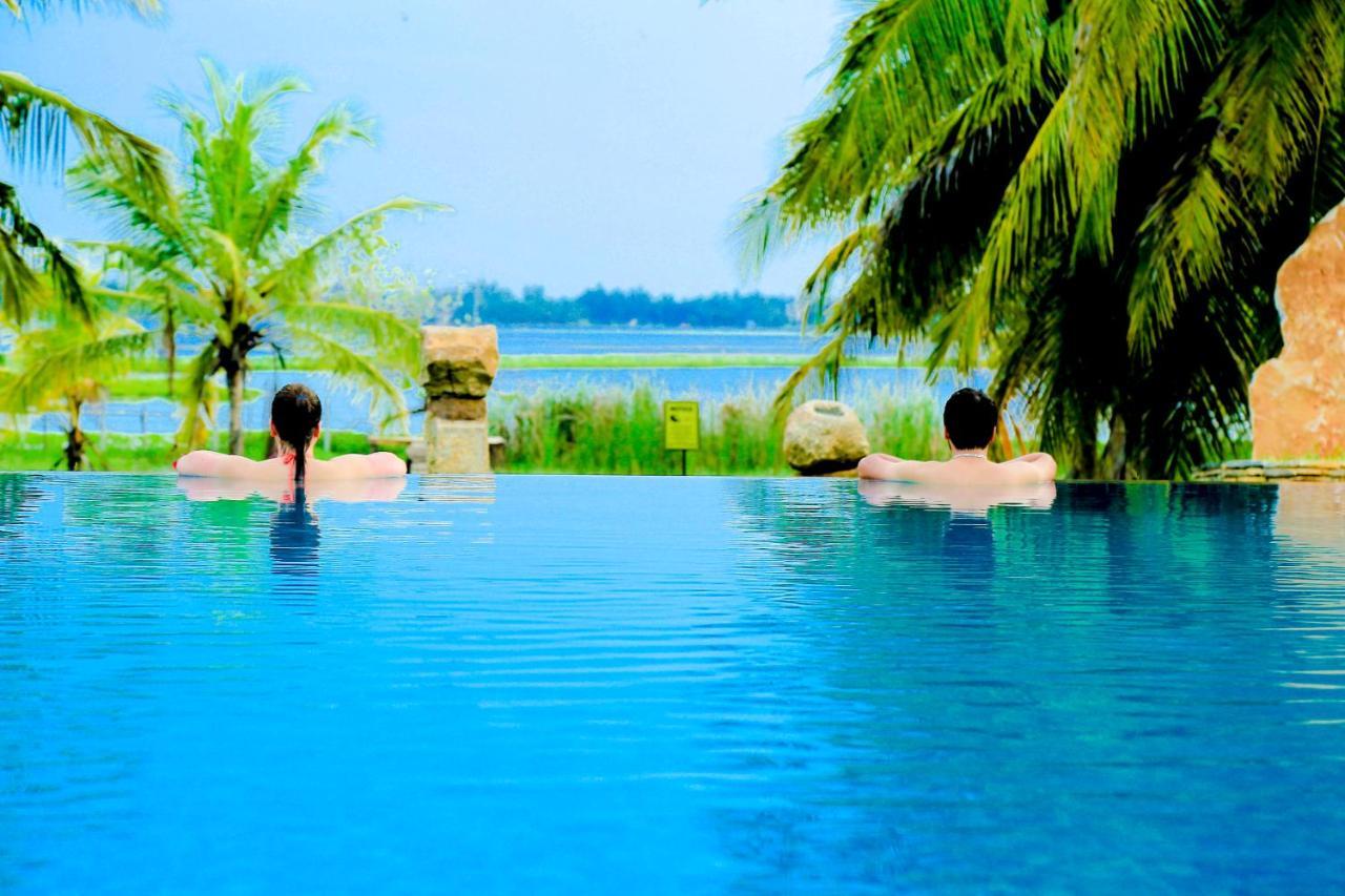 Tara Watergate Hotel Tissamaharama Luaran gambar